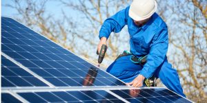 Installation Maintenance Panneaux Solaires Photovoltaïques à Becquigny